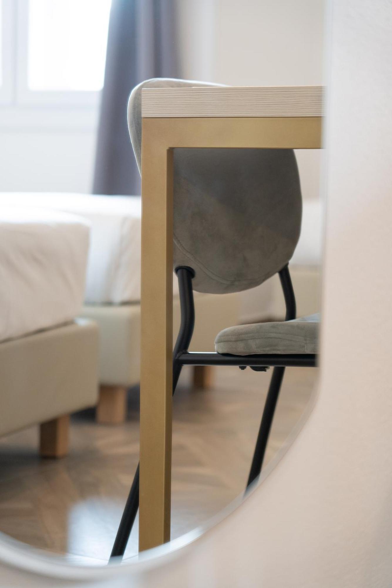 Hotel Donatello Modena Bagian luar foto